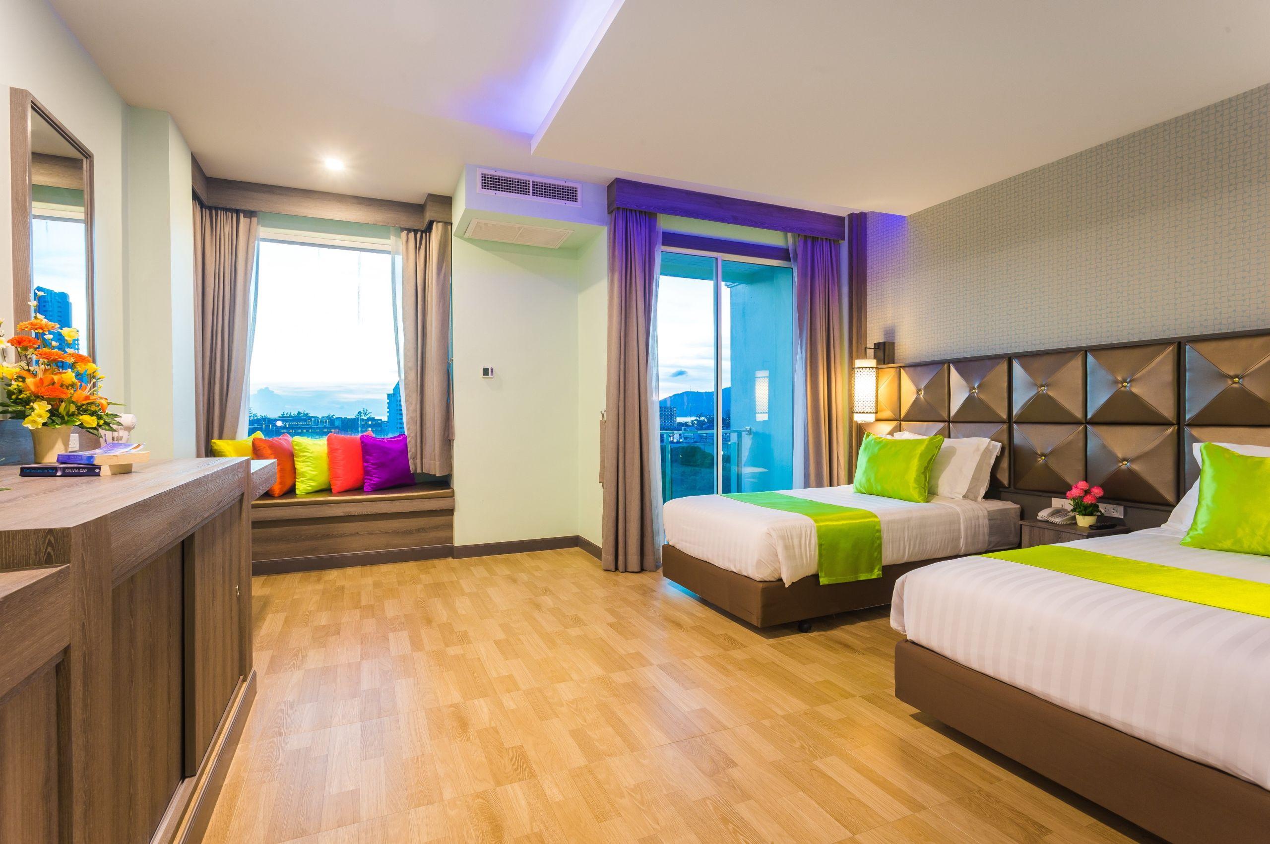 Add Plus Hotel & Spa Patong Екстериор снимка