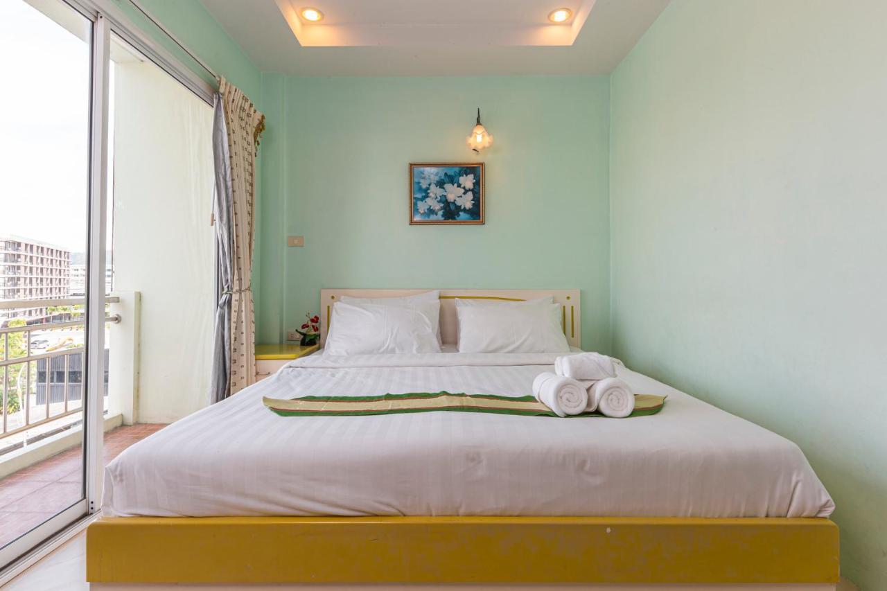 Add Plus Hotel & Spa Patong Екстериор снимка