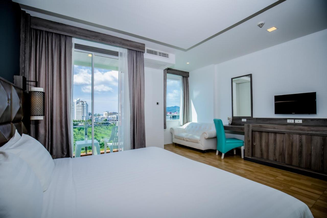 Add Plus Hotel & Spa Patong Екстериор снимка